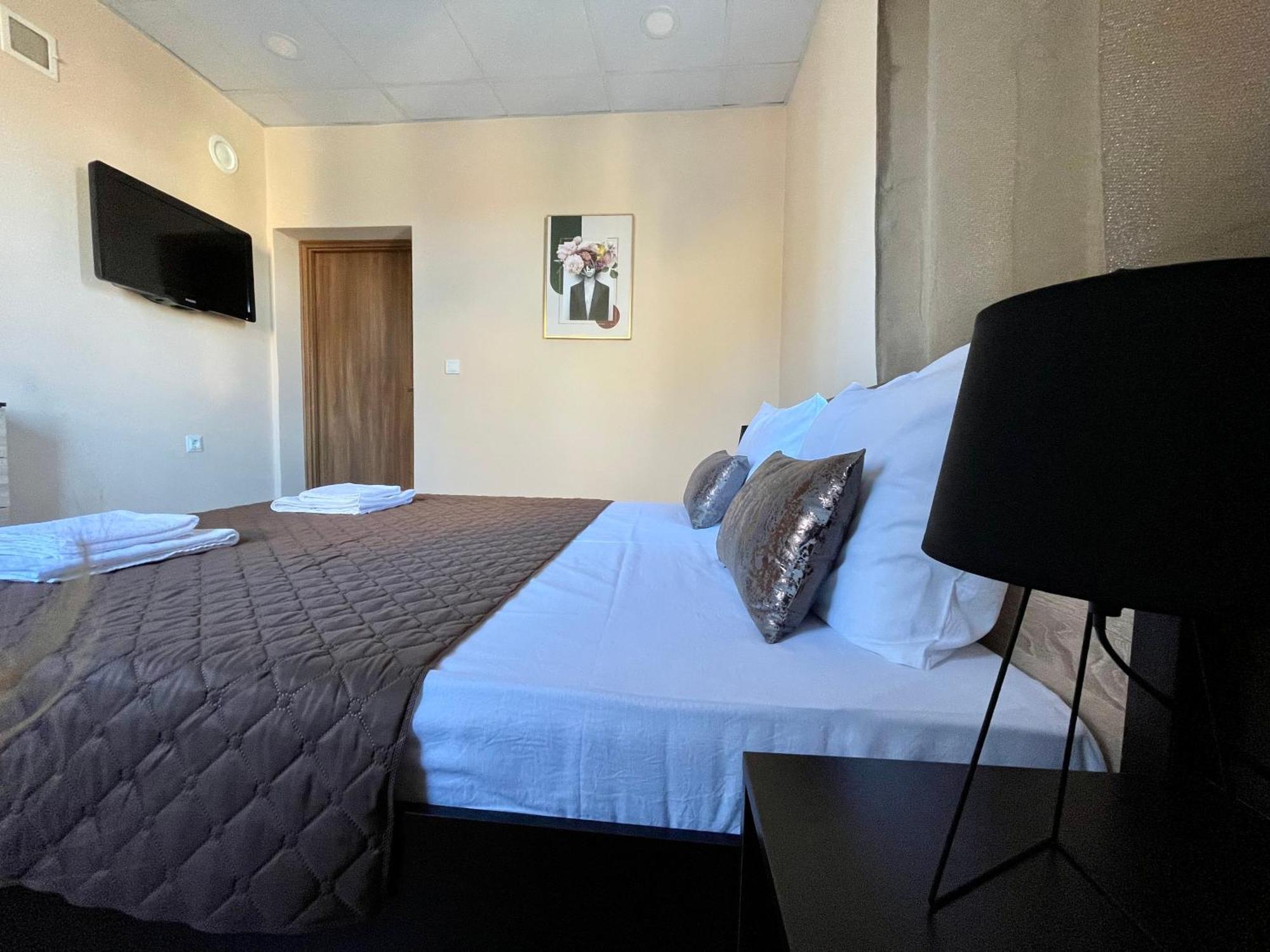 Forest Oasis Guest House Free Parking Сапарева-Баня Экстерьер фото
